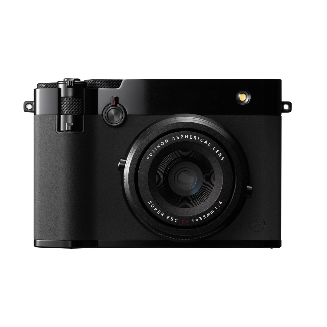 GFX 100RF Fragment Edition