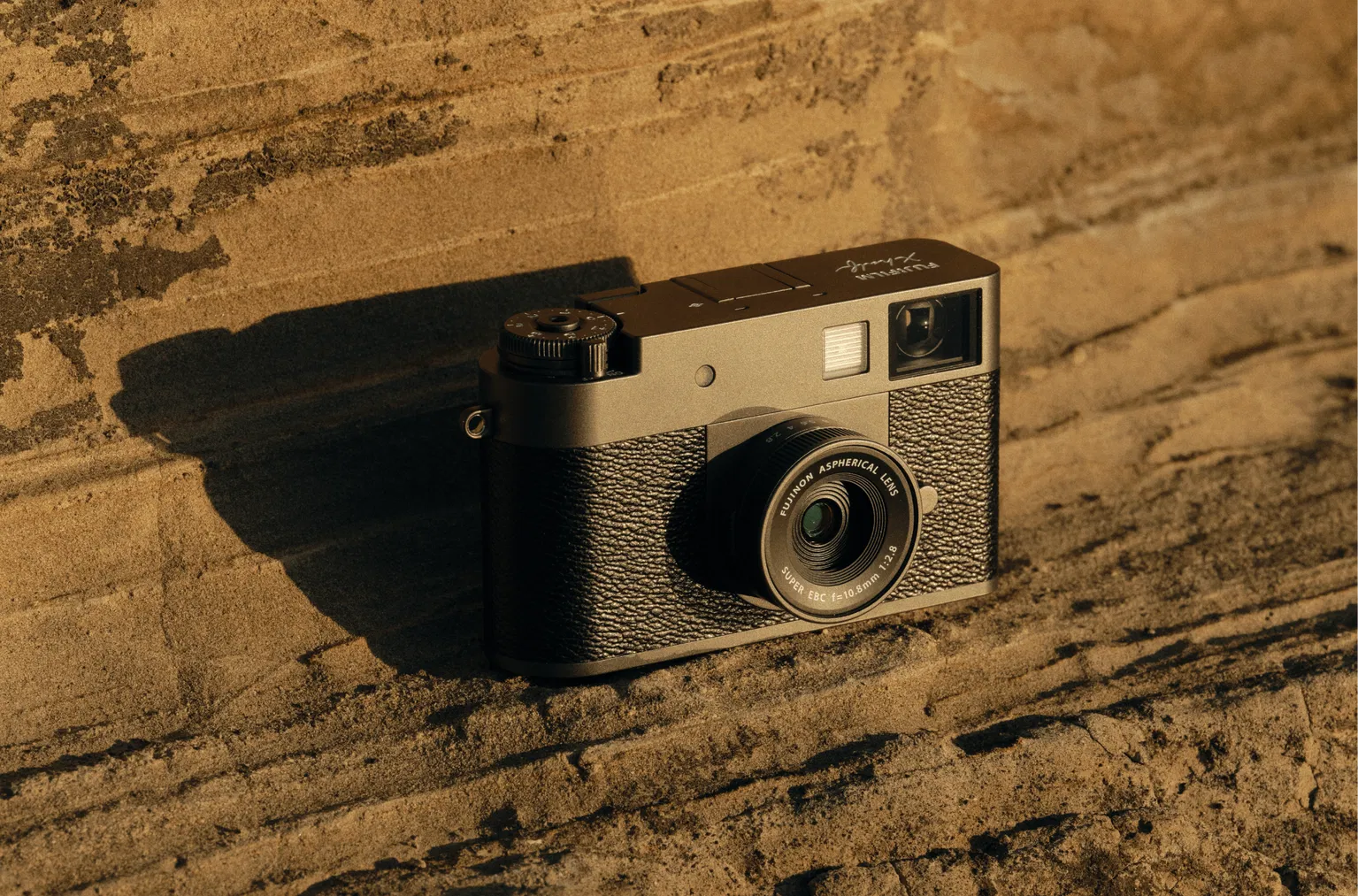Fujifilm X Half Camera Classic Design